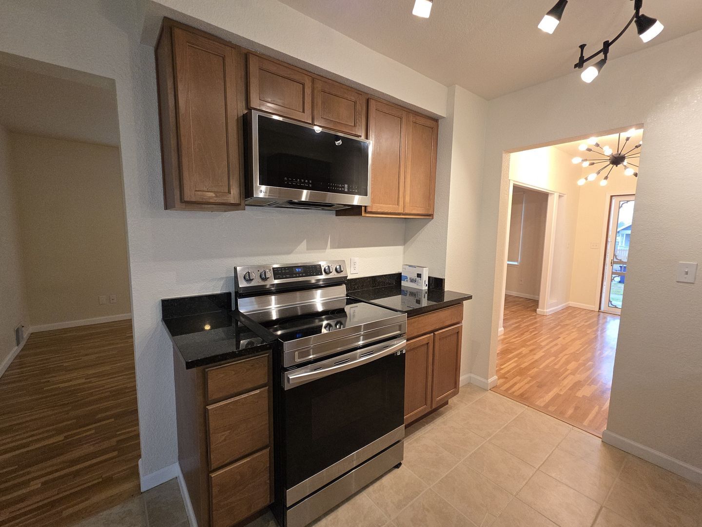 5413 S J St - Tacoma - Washington - 3 bed, 1.5 bath rental property