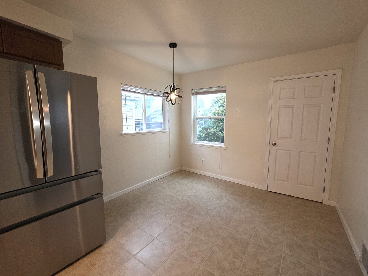 5413 S J St - Tacoma - Washington - 3 bed, 1.5 bath rental property