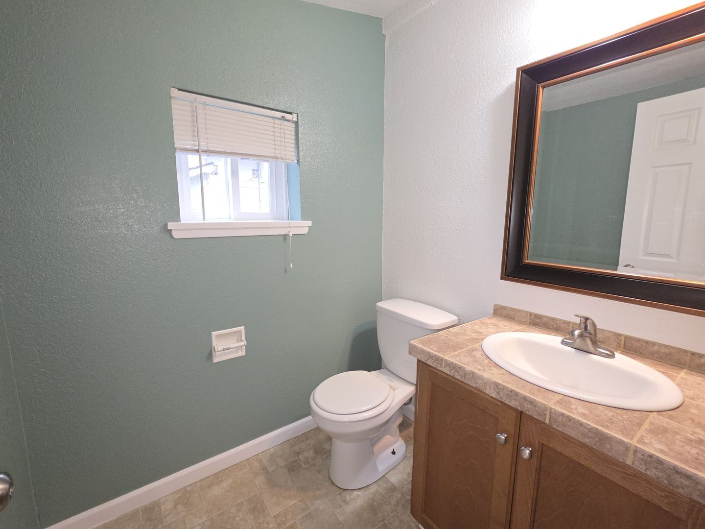 5413 S J St - Tacoma - Washington - 3 bed, 1.5 bath rental property