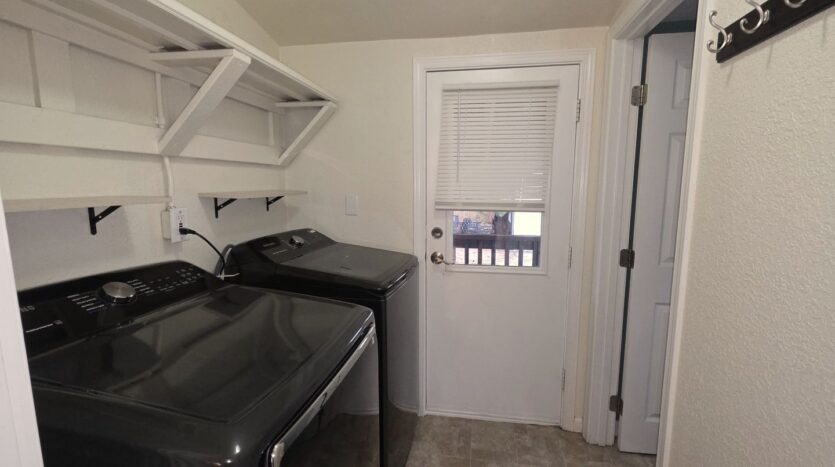 5413 S J St - Tacoma - Washington - 3 bed, 1.5 bath rental property