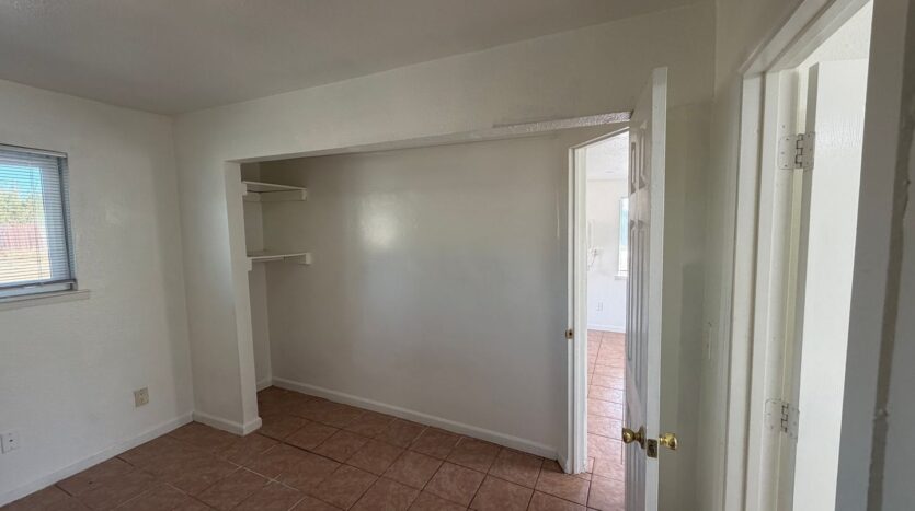 5801 Wallace Ave  - Sacramento - California - 1 bed, 1 bath rental property