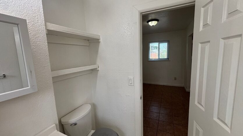 5801 Wallace Ave  - Sacramento - California - 1 bed, 1 bath rental property