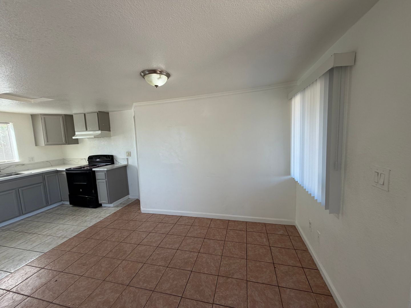 5801 Wallace Ave  - Sacramento - California - 1 bed, 1 bath rental property