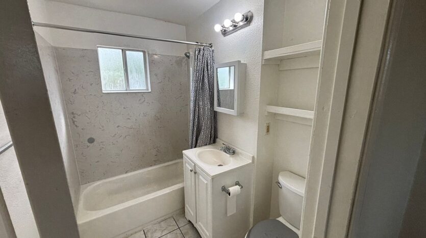 5801 Wallace Ave  - Sacramento - California - 1 bed, 1 bath rental property