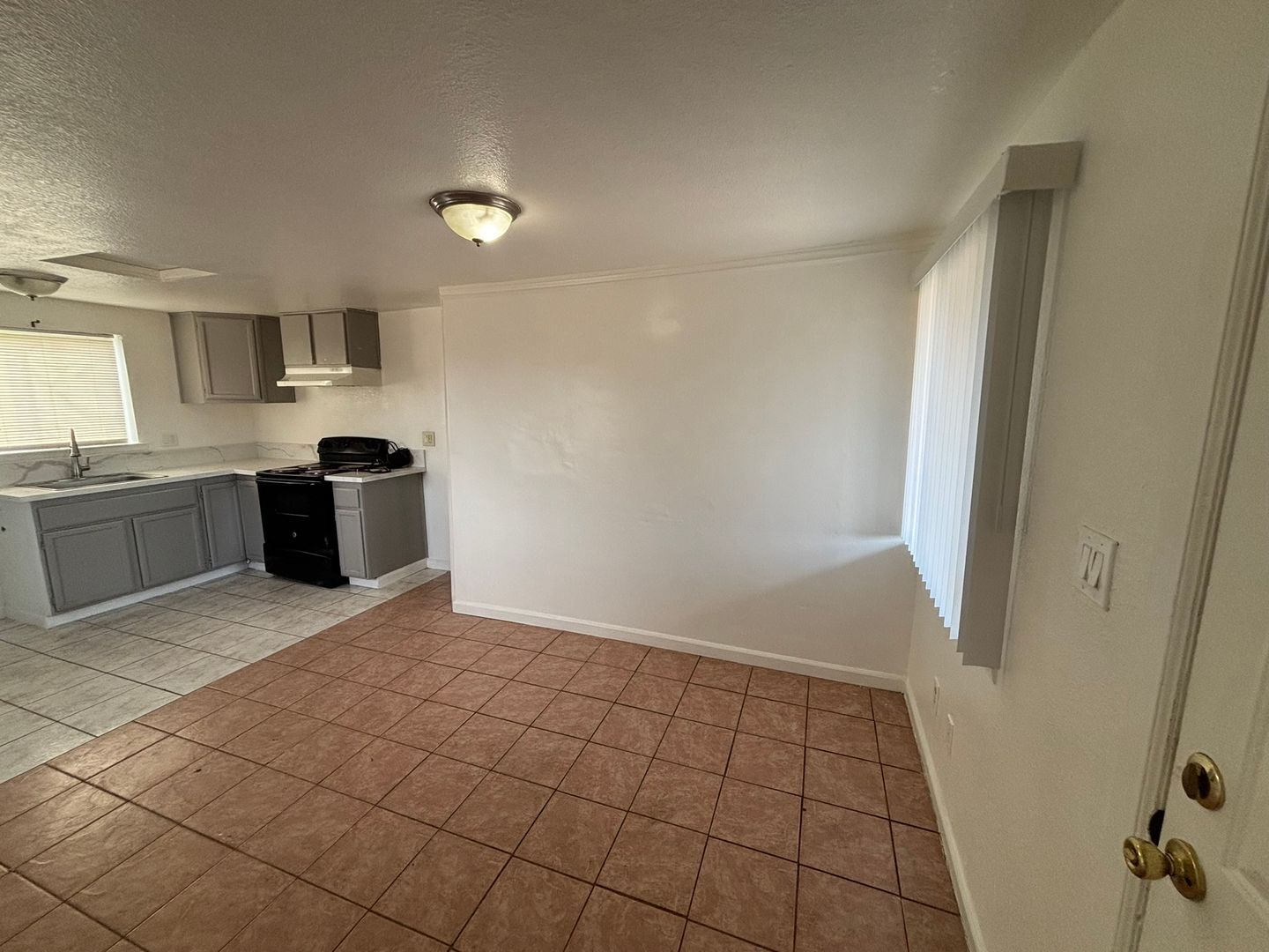 5801 Wallace Ave  - Sacramento - California - 1 bed, 1 bath rental property