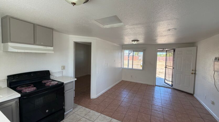 5801 Wallace Ave  - Sacramento - California - 1 bed, 1 bath rental property