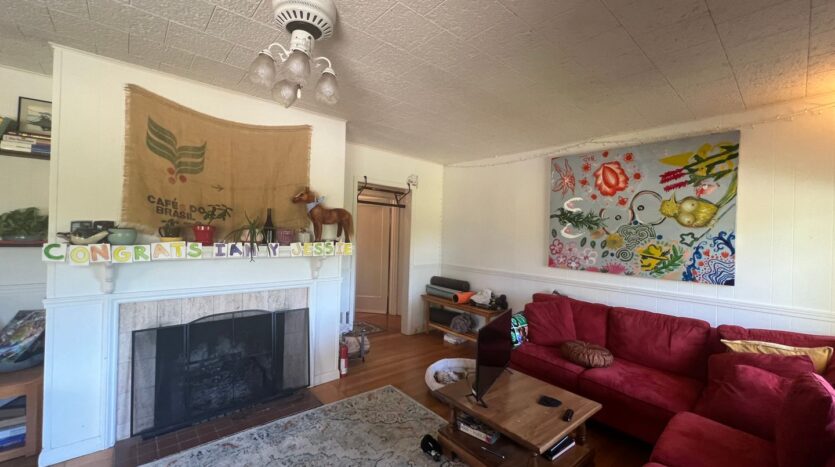 606 Gladstone Street - Bellingham - Washington - 4 bed, 2 bath rental property