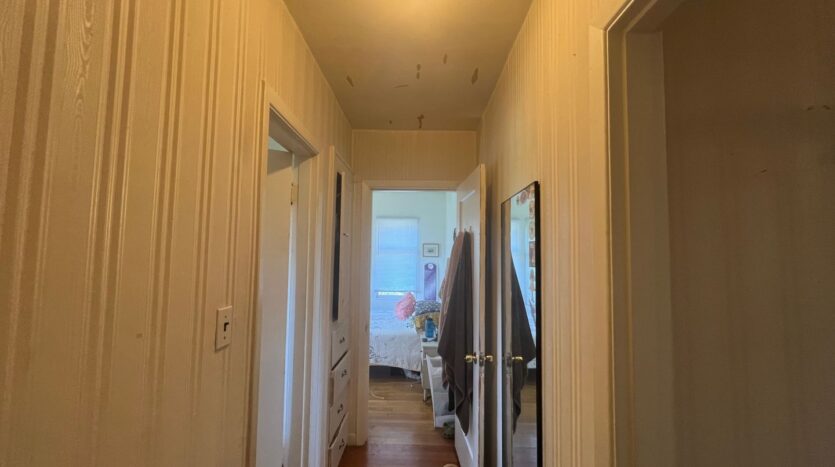 606 Gladstone Street - Bellingham - Washington - 4 bed, 2 bath rental property