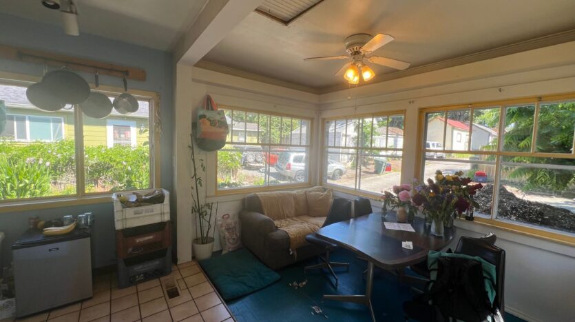 606 Gladstone Street - Bellingham - Washington - 4 bed, 2 bath rental property