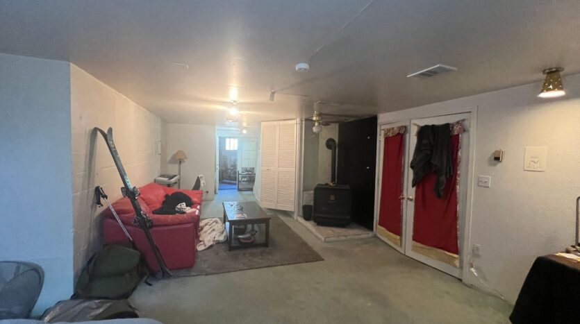 606 Gladstone Street - Bellingham - Washington - 4 bed, 2 bath rental property