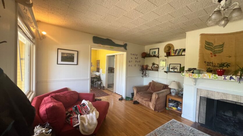 606 Gladstone Street - Bellingham - Washington - 4 bed, 2 bath rental property