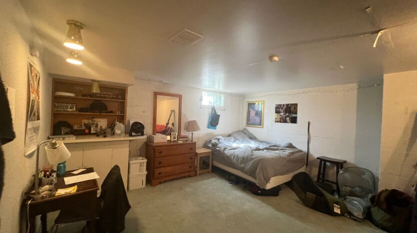 606 Gladstone Street - Bellingham - Washington - 4 bed, 2 bath rental property