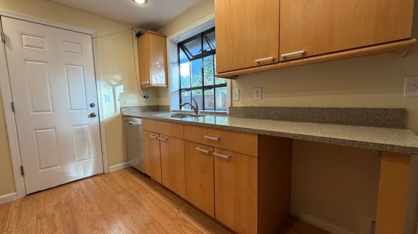 623 NE 172nd Ave.  - Portland - Oregon - 3 bed, 1 bath rental property