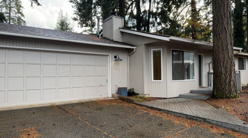 623 NE 172nd Ave.  - Portland - Oregon - 3 bed, 1 bath rental property