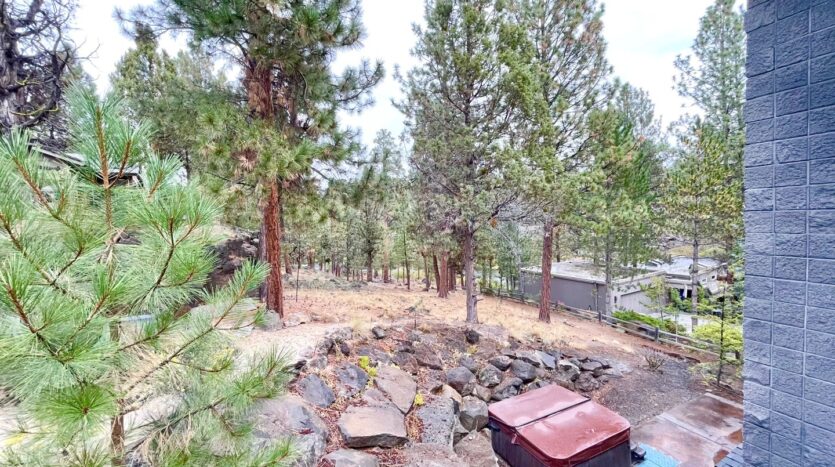630 NW Silver Buckle Rd - Bend - Oregon - 4 bed, 3.5 bath rental property