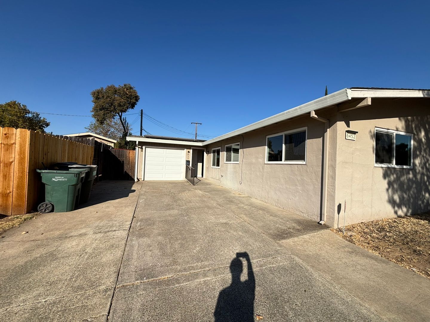 6452 Channing Dr  - North Highlands - California - 3 bed, 2 bath rental property