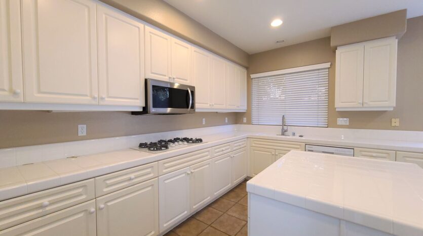 6851 Moorhen Pl. - Carlsbad - California - 4 bed, 2.5 bath rental property