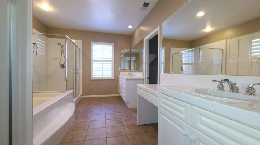 6851 Moorhen Pl. - Carlsbad - California - 4 bed, 2.5 bath rental property