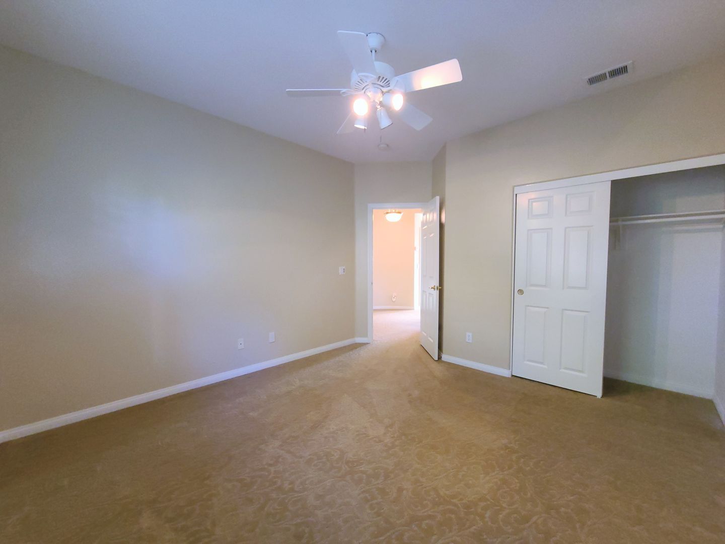 6851 Moorhen Pl. - Carlsbad - California - 4 bed, 2.5 bath rental property