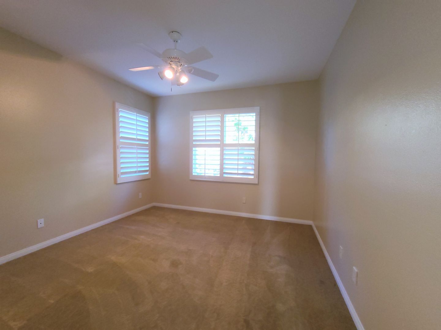6851 Moorhen Pl. - Carlsbad - California - 4 bed, 2.5 bath rental property