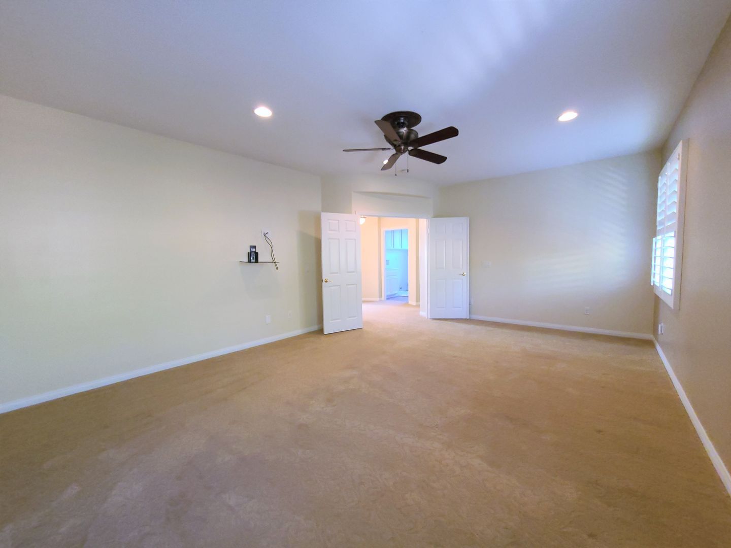 6851 Moorhen Pl. - Carlsbad - California - 4 bed, 2.5 bath rental property