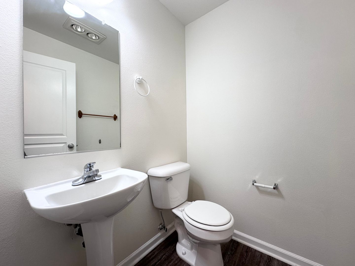 705 NE Roberts Avenue - Gresham - Oregon - 2 bed, 2.5 bath rental property