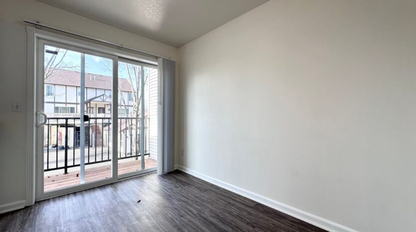 705 NE Roberts Avenue - Gresham - Oregon - 2 bed, 2.5 bath rental property