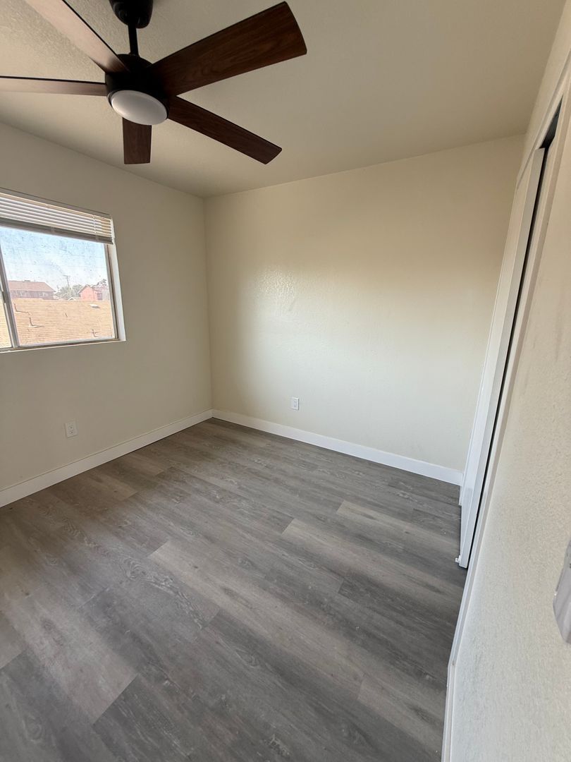 709 East Houston Avenue  Unit 09 - Visalia - California - 2 bed, 1 bath rental property