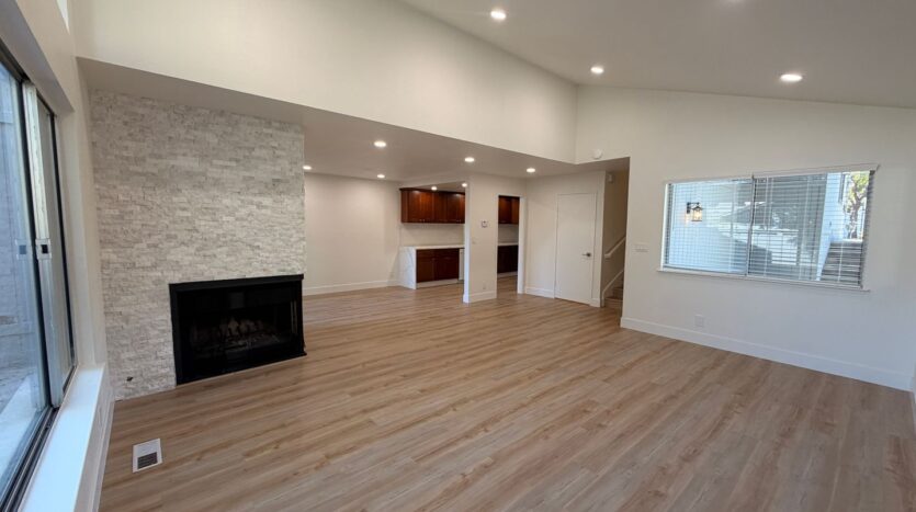 7386 Tulare Hill Drive - San Jose - California - 3 bed, 2.5 bath rental property