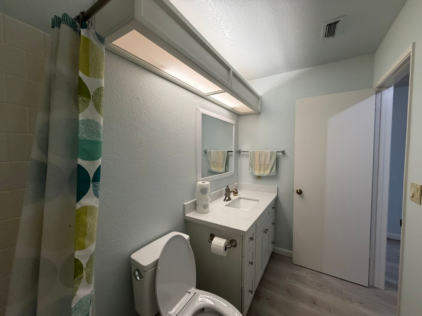 752 Harvey Way  - Sacramento - California - 3 bed, 2 bath rental property