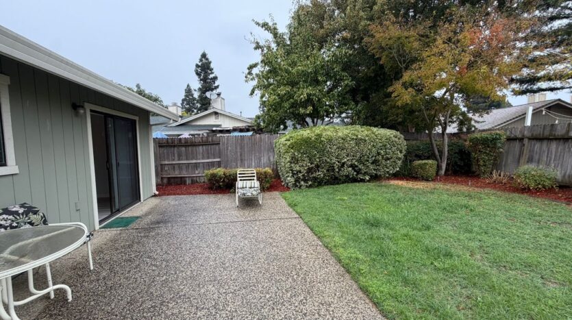 752 Harvey Way  - Sacramento - California - 3 bed, 2 bath rental property