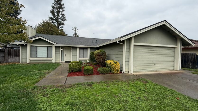 752 Harvey Way  - Sacramento - California - 3 bed, 2 bath rental property