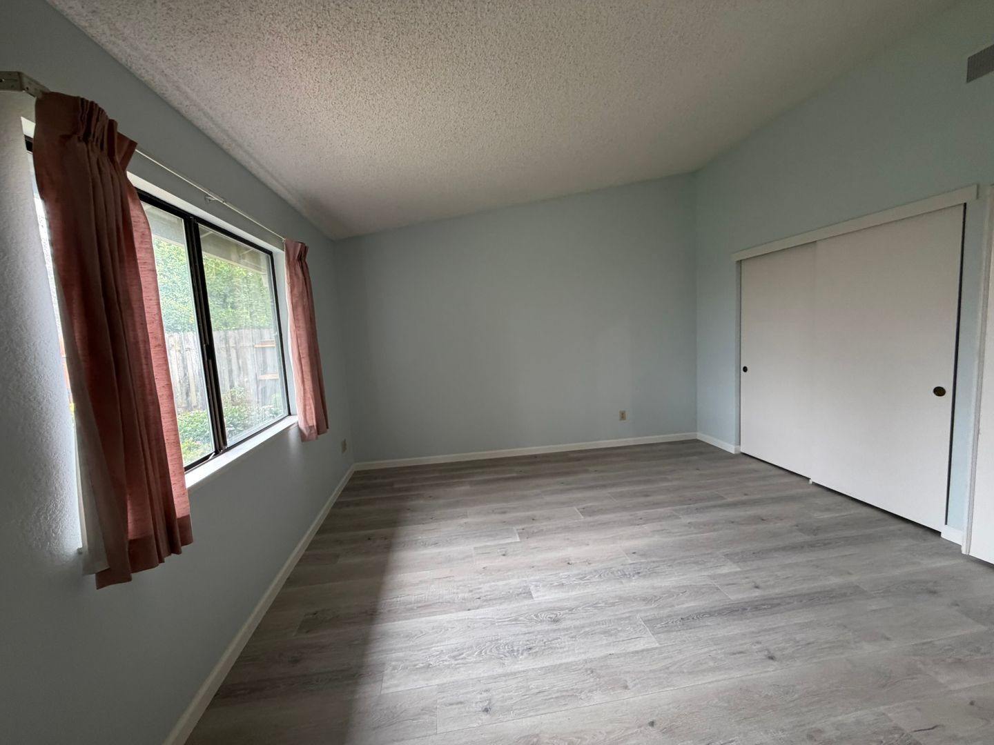 752 Harvey Way  - Sacramento - California - 3 bed, 2 bath rental property