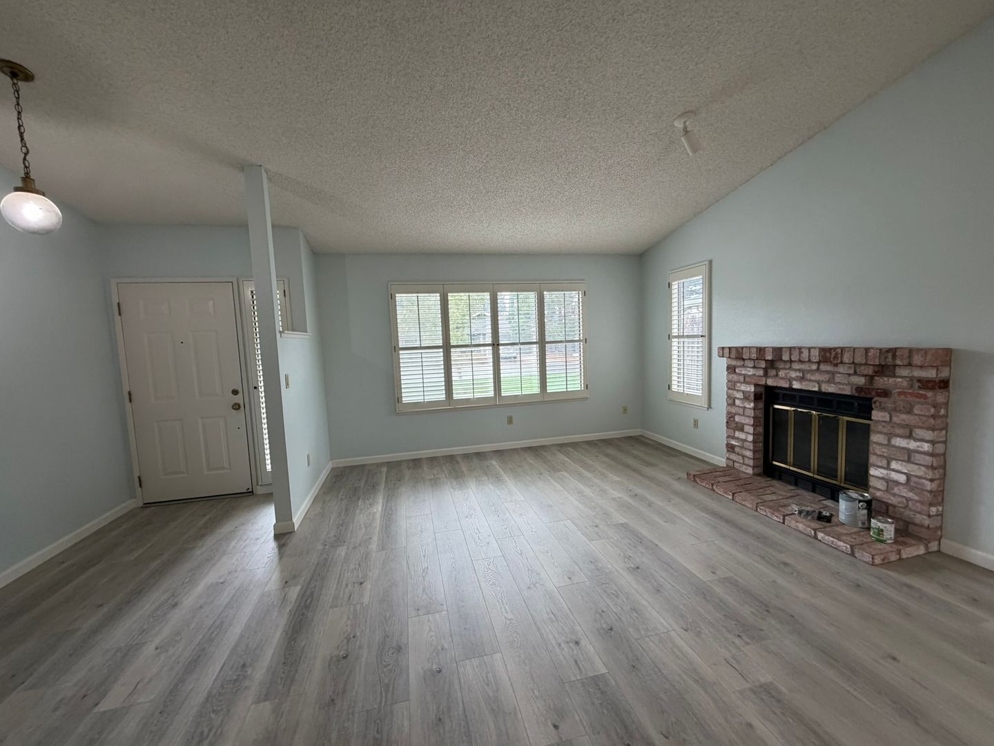 752 Harvey Way  - Sacramento - California - 3 bed, 2 bath rental property