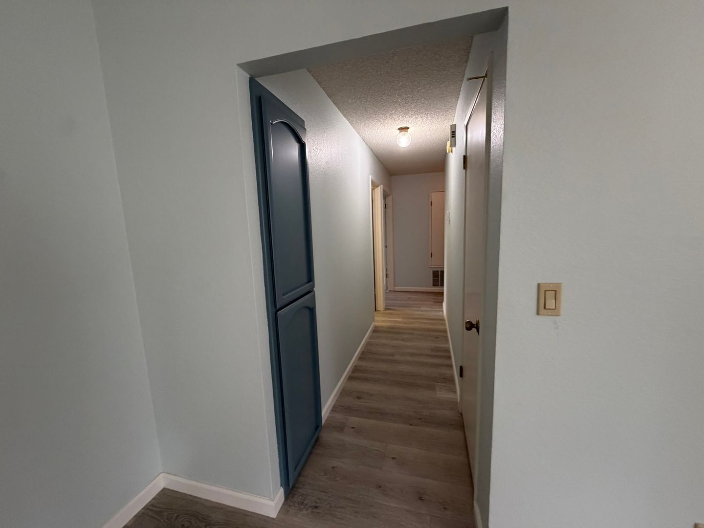 752 Harvey Way  - Sacramento - California - 3 bed, 2 bath rental property