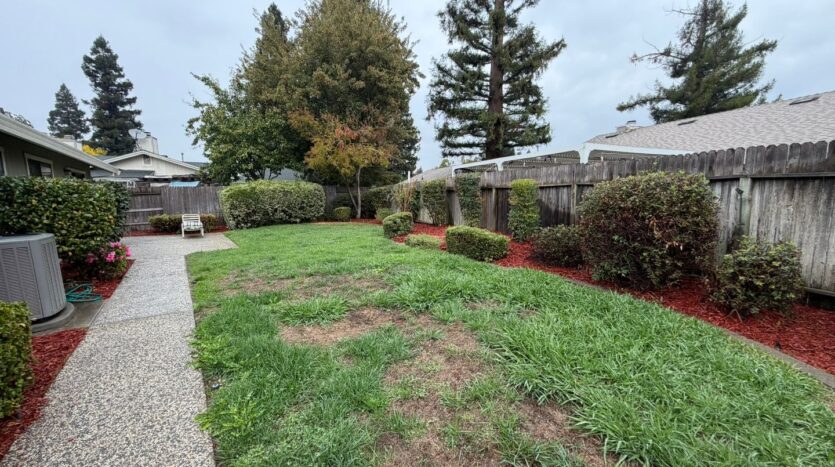 752 Harvey Way  - Sacramento - California - 3 bed, 2 bath rental property