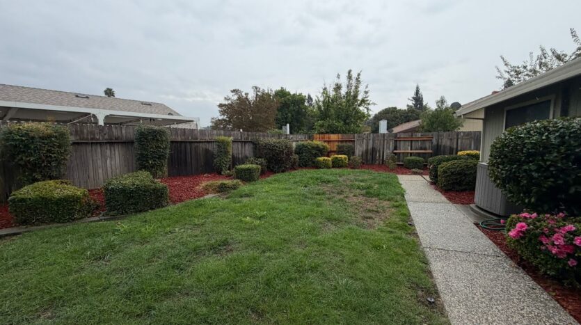 752 Harvey Way  - Sacramento - California - 3 bed, 2 bath rental property