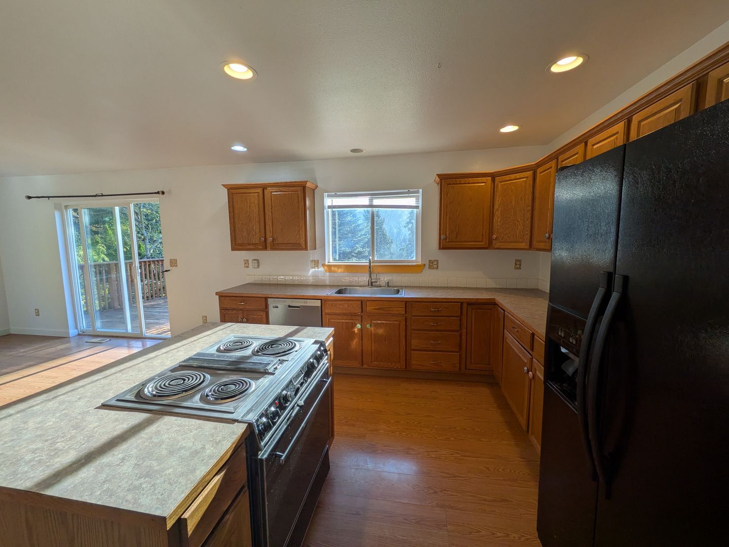 765 Summerset Way - Sedro-Woolley - Washington - 3 bed, 2 bath rental property