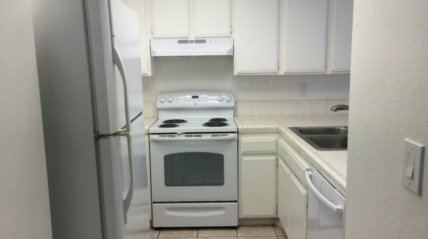 7715 Saranac Place Unit 5 - La Mesa - California - 2 bed, 2.5 bath rental property