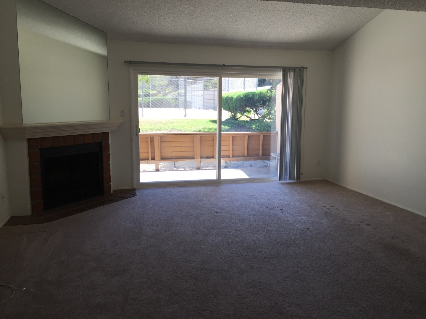 7715 Saranac Place Unit 5 - La Mesa - California - 2 bed, 2.5 bath rental property