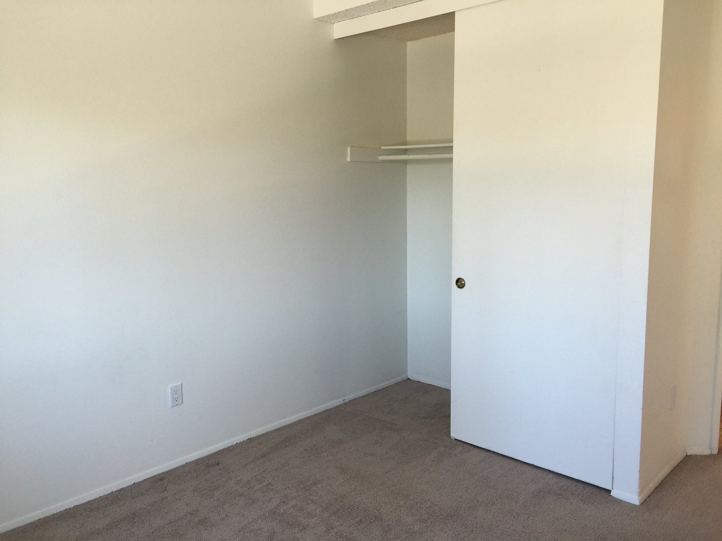 7715 Saranac Place Unit 5 - La Mesa - California - 2 bed, 2.5 bath rental property