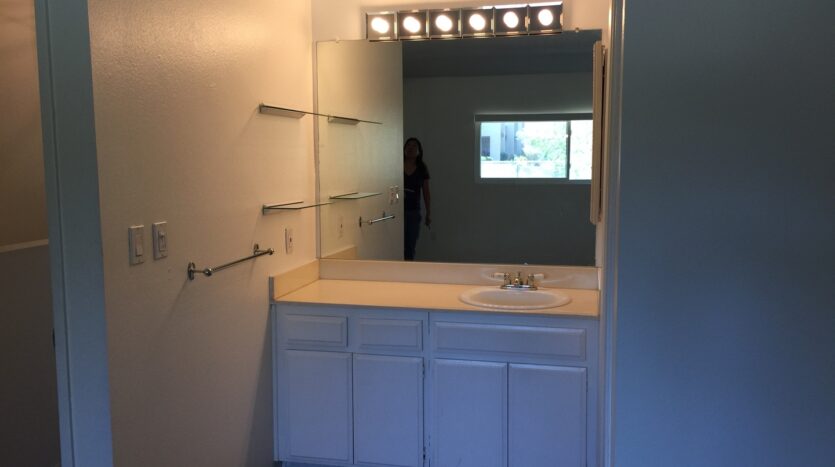 7715 Saranac Place Unit 5 - La Mesa - California - 2 bed, 2.5 bath rental property
