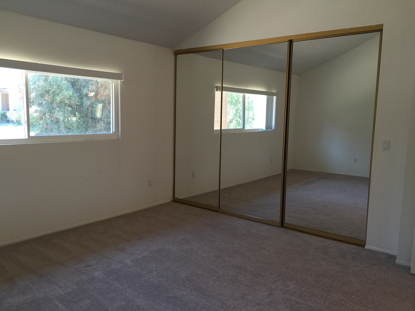 7715 Saranac Place Unit 5 - La Mesa - California - 2 bed, 2.5 bath rental property