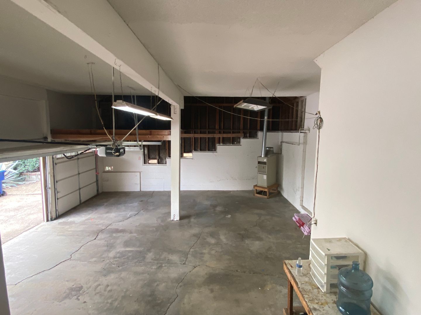6709 Corie Ln - California - 4 bed, 3.5 bath rental property