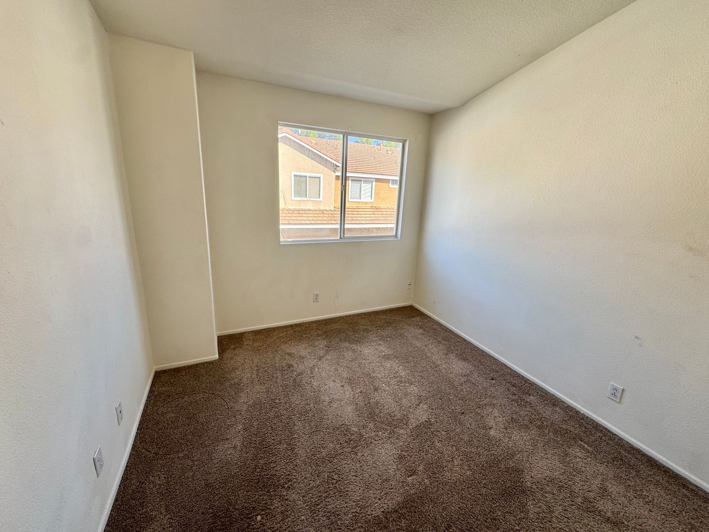 819 S. Yellowstone Way - Anaheim - California - 3 bed, 2.5 bath rental property