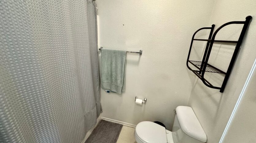 819 S. Yellowstone Way - Anaheim - California - 3 bed, 2.5 bath rental property