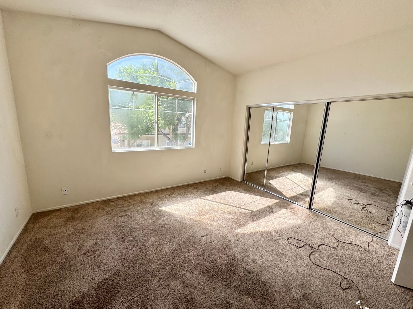 819 S. Yellowstone Way - Anaheim - California - 3 bed, 2.5 bath rental property