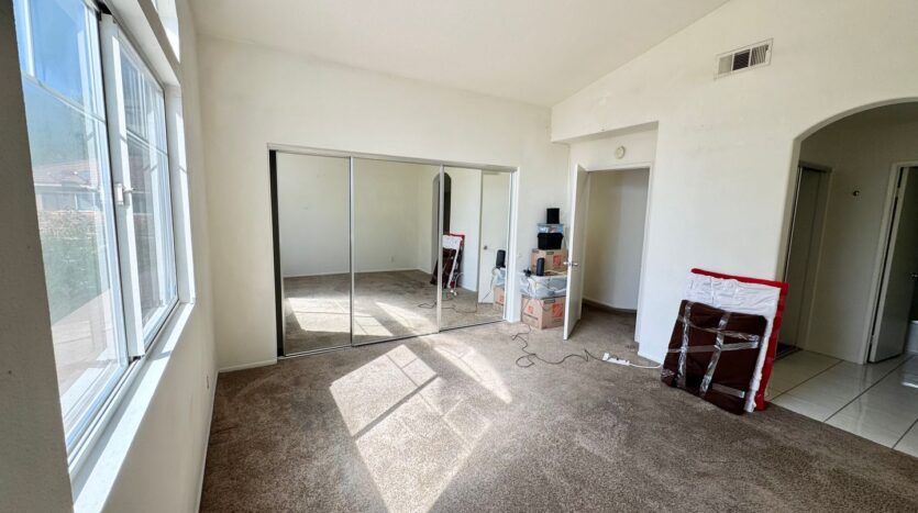 819 S. Yellowstone Way - Anaheim - California - 3 bed, 2.5 bath rental property