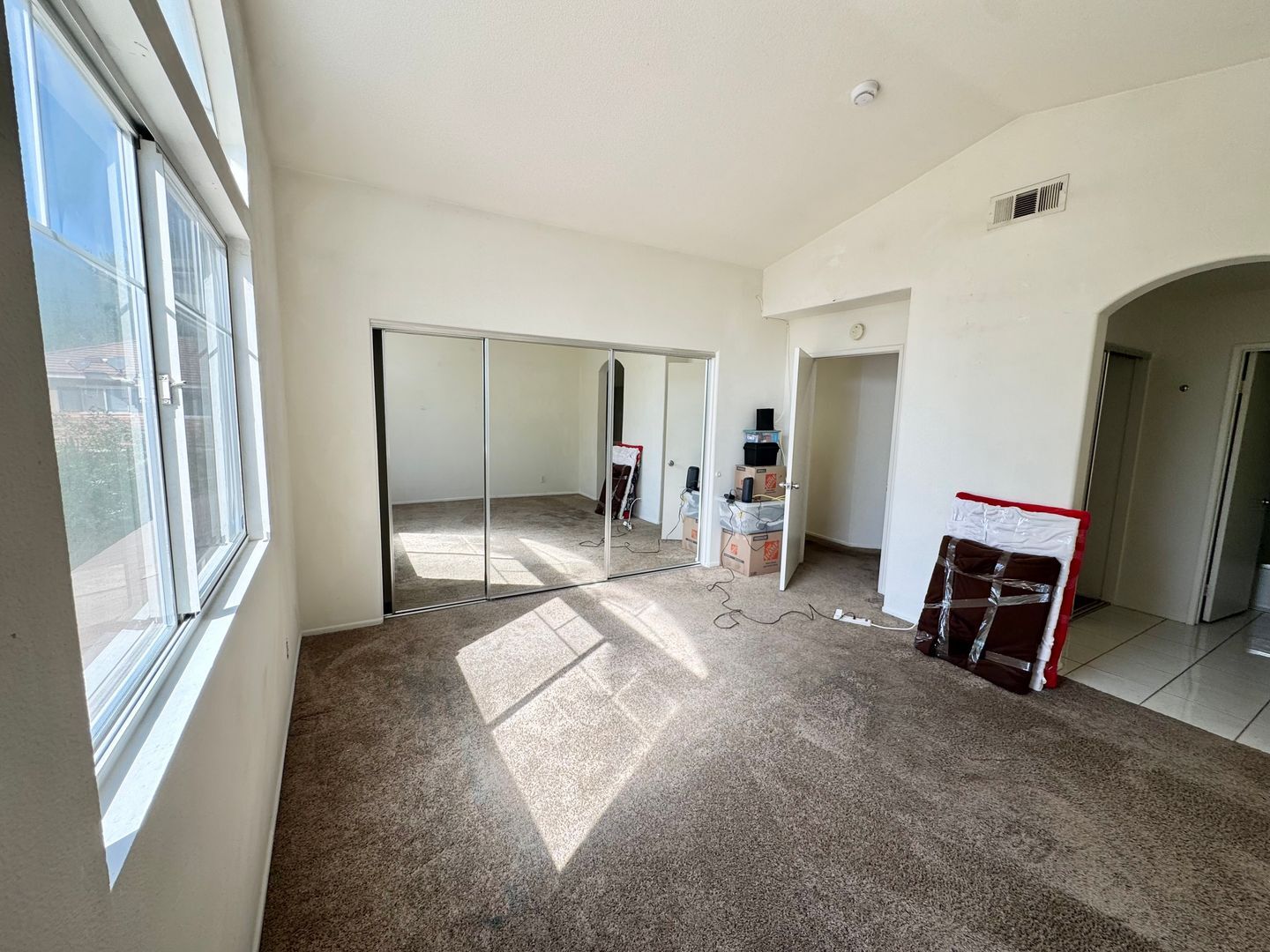 819 S. Yellowstone Way - Anaheim - California - 3 bed, 2.5 bath rental property