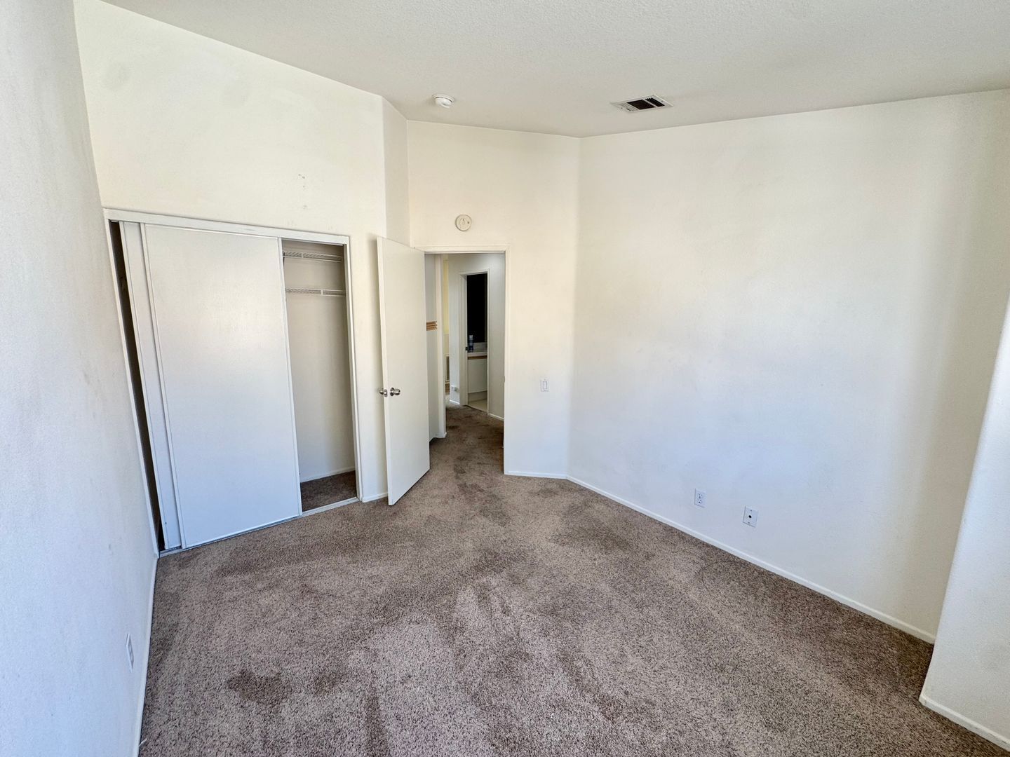 819 S. Yellowstone Way - Anaheim - California - 3 bed, 2.5 bath rental property